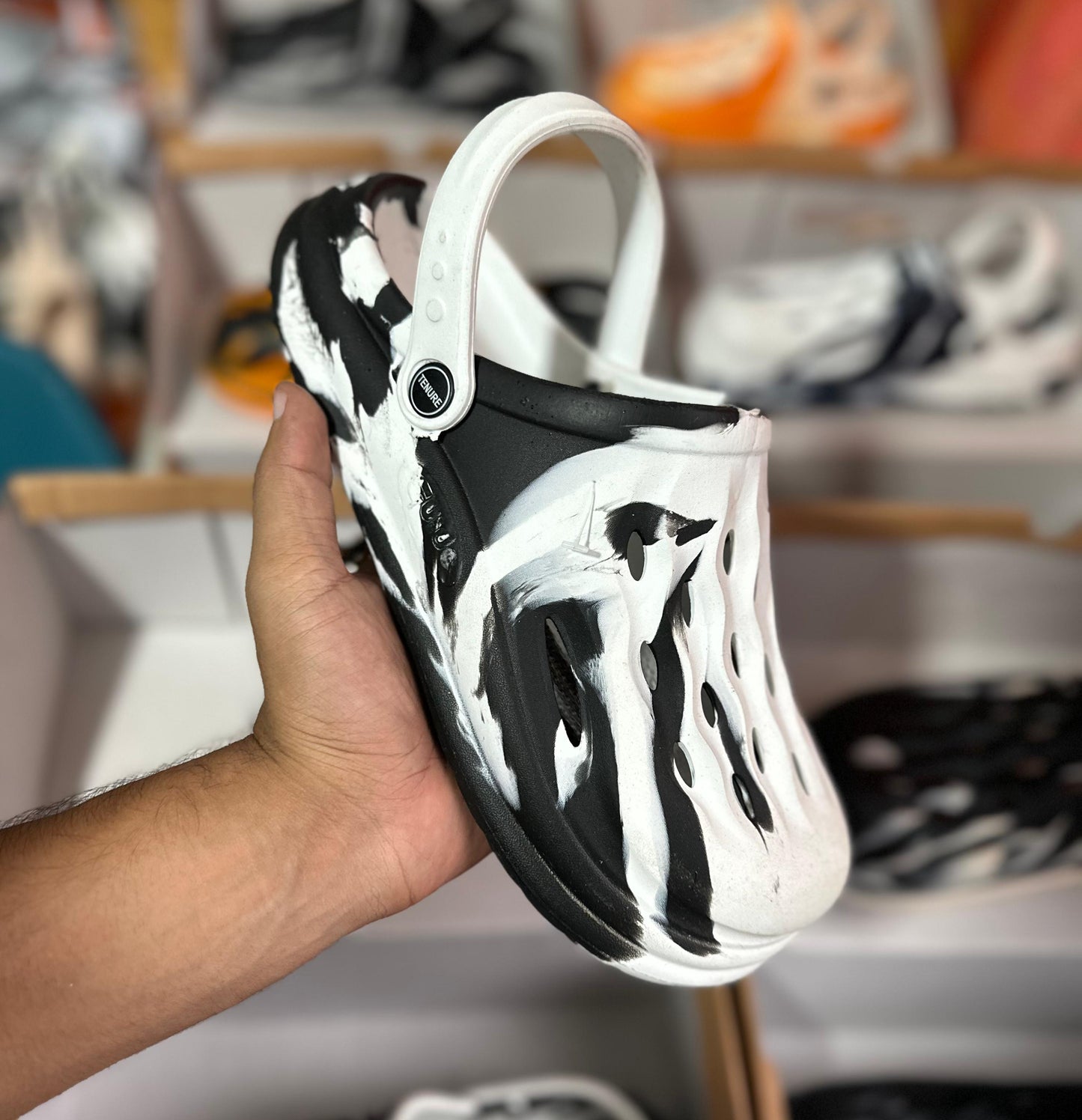 Volt Ember kicks