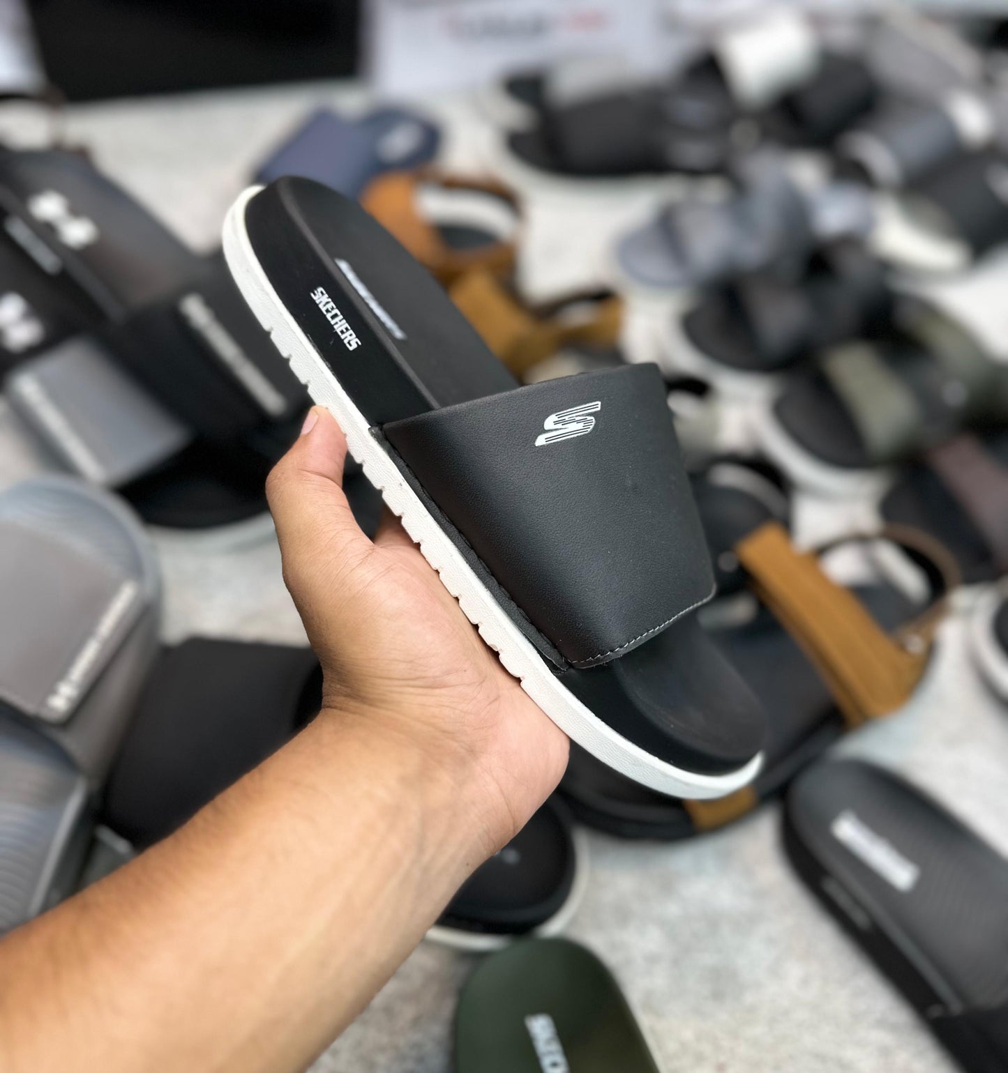 Men's Lounger Slide Skechers