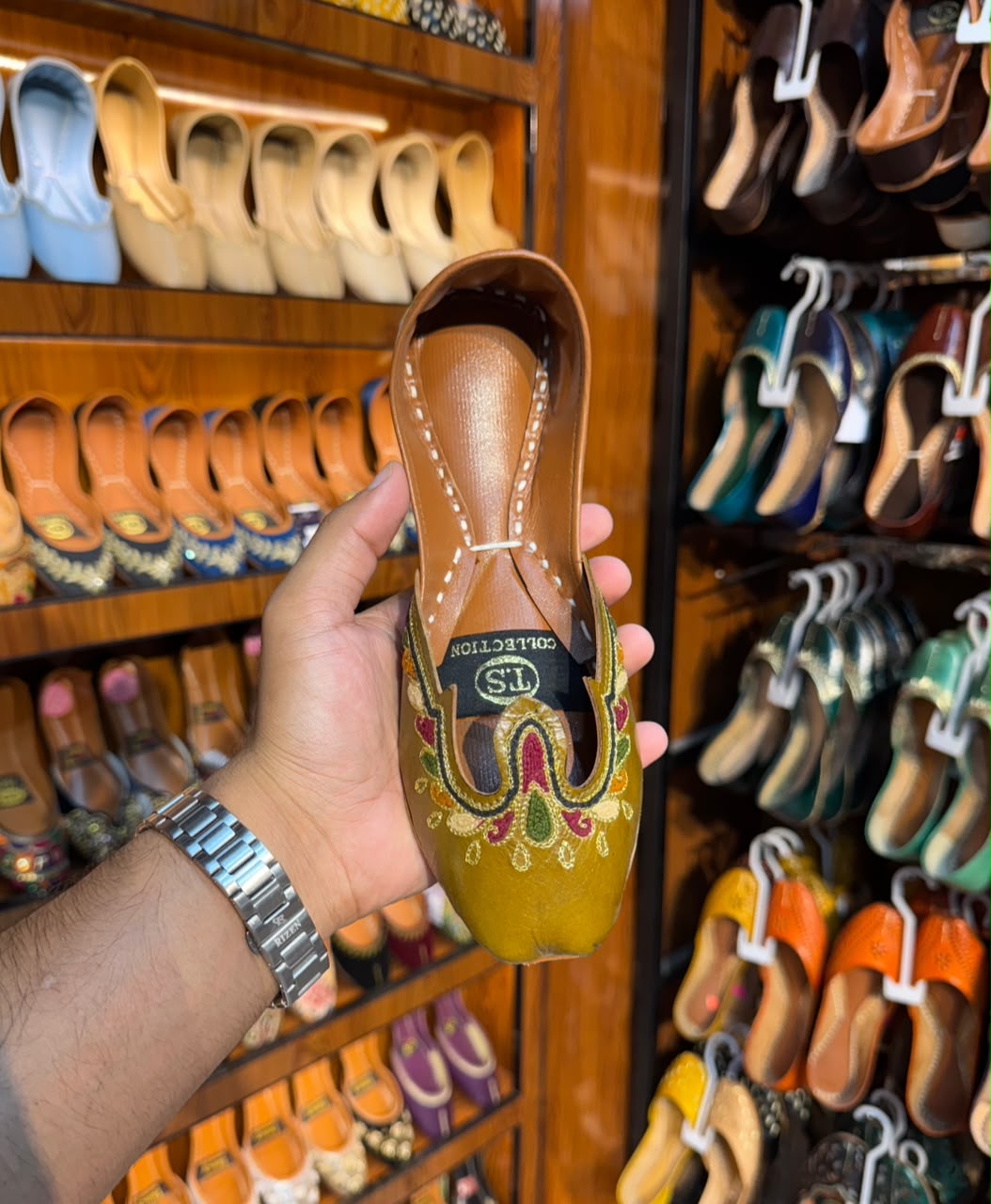 Indian Tajj Leather Khussa