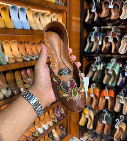 Indian Tajj Leather Khussa