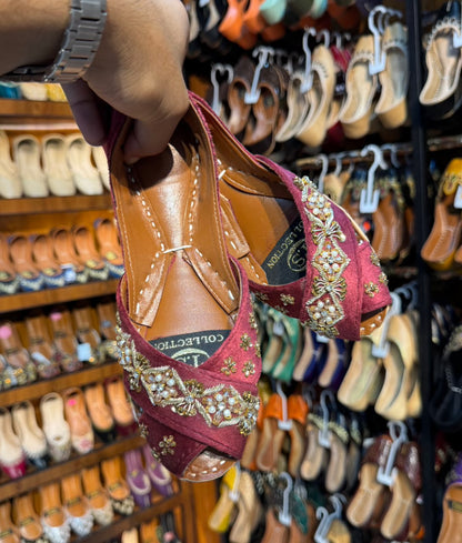 Pearl Luxe Leather Khussa