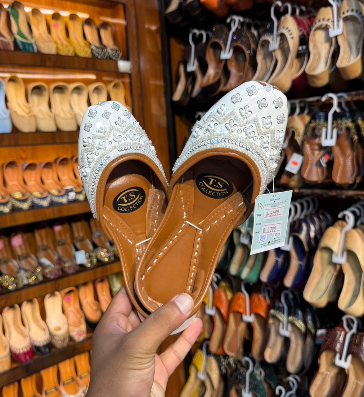 Blush Blossom Embellished Khussa
