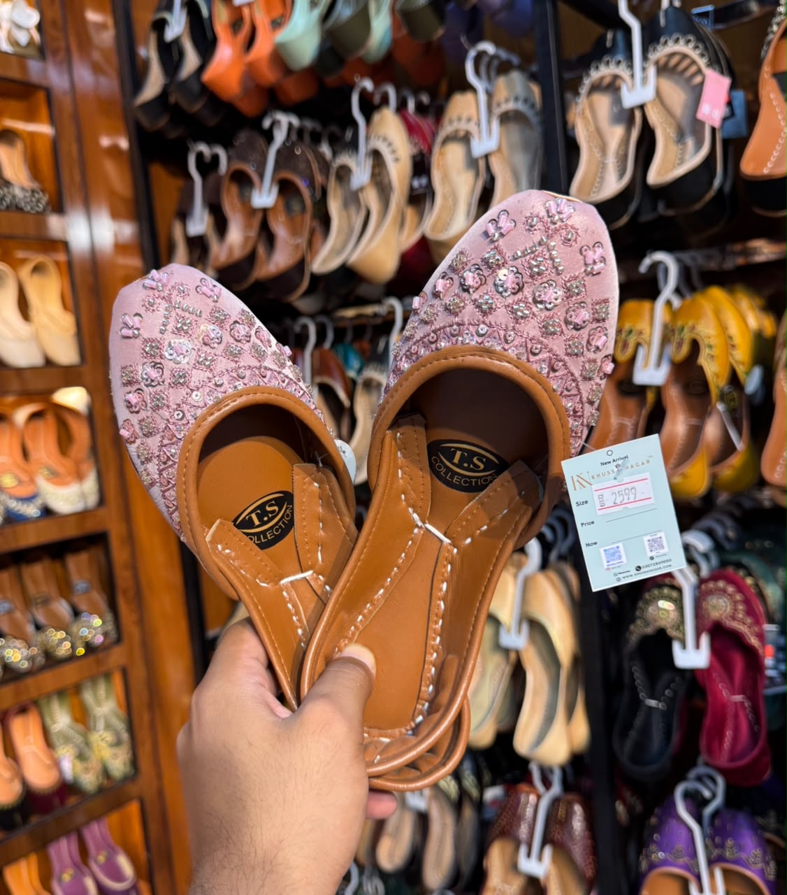 Blush Blossom Embellished Khussa