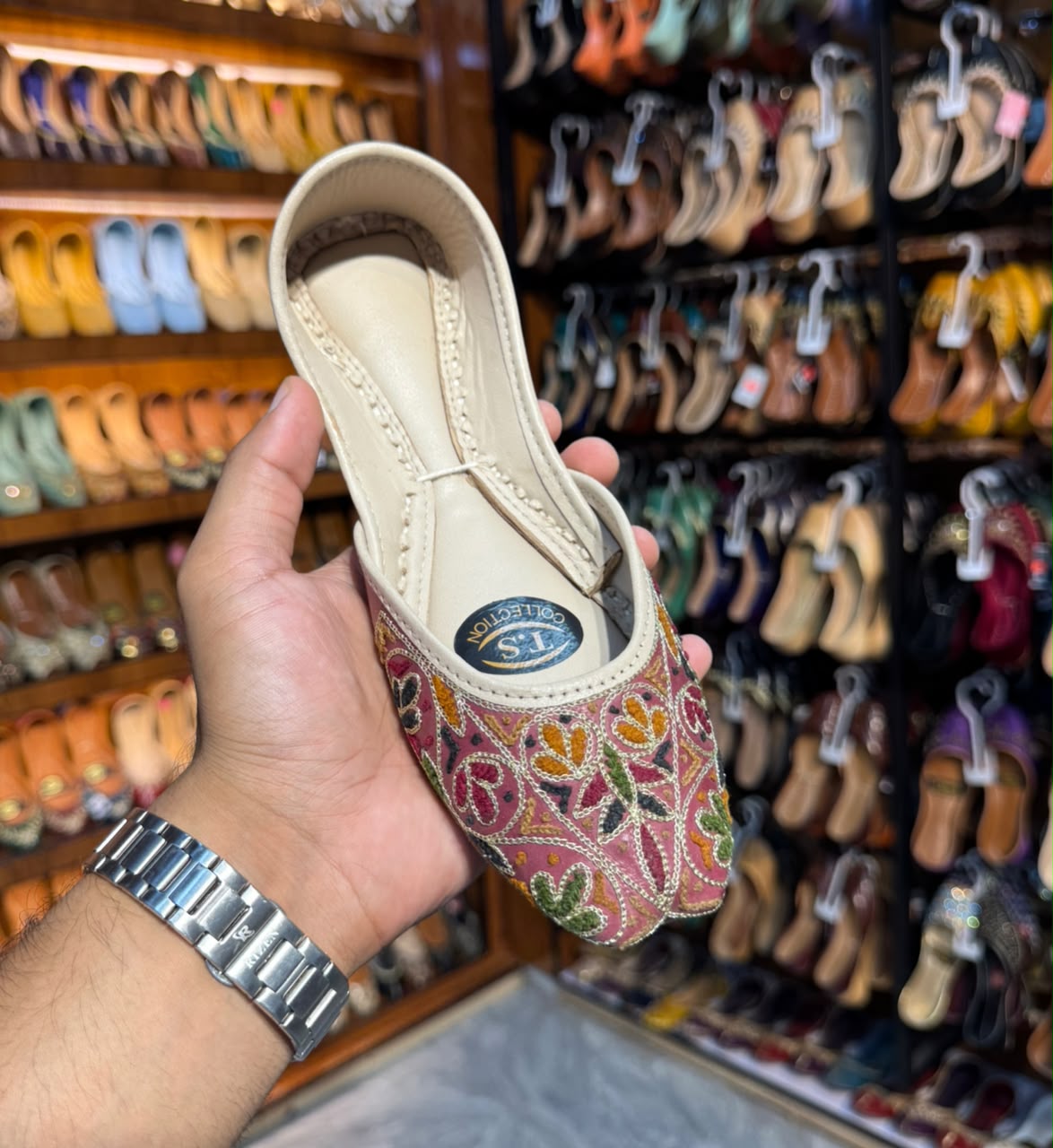 Pastel Bloom Embroidered Khussa