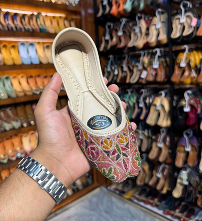 Pastel Bloom Embroidered Khussa