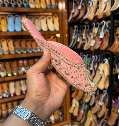 Ivory Royale Embellished Khussa