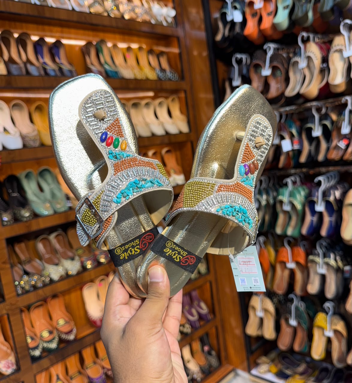 Multi pearls Slippers