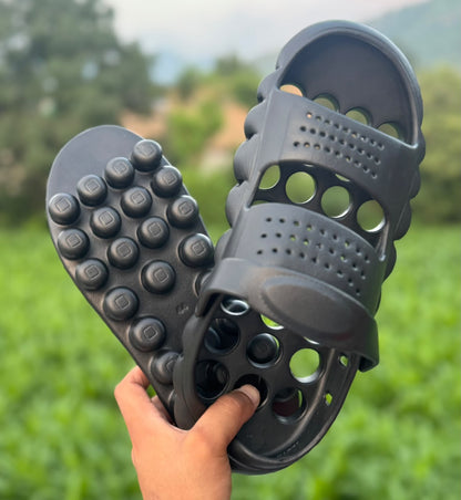 Therapy massage clogs