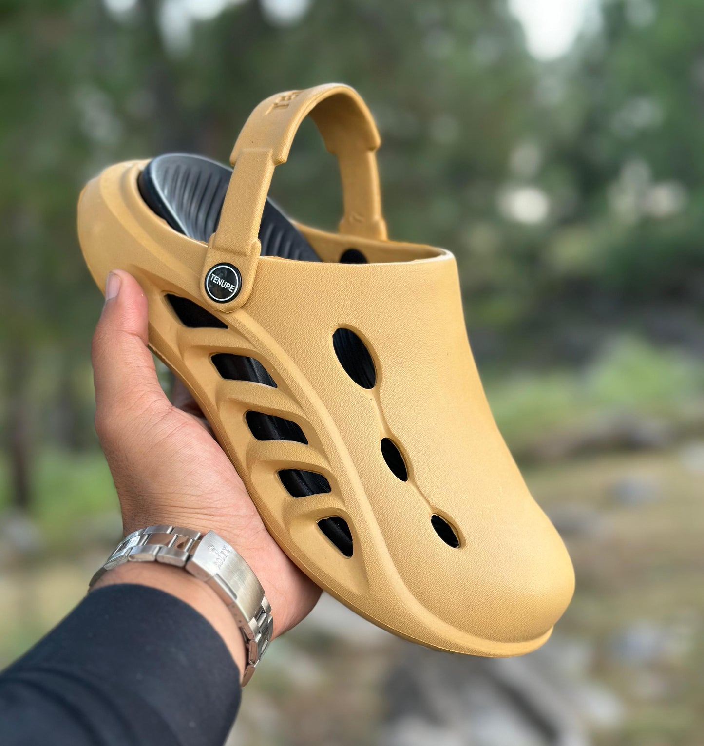 Warrior cloud clogs