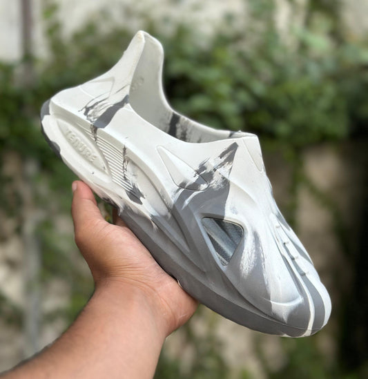 Monochrome Storm Footgear