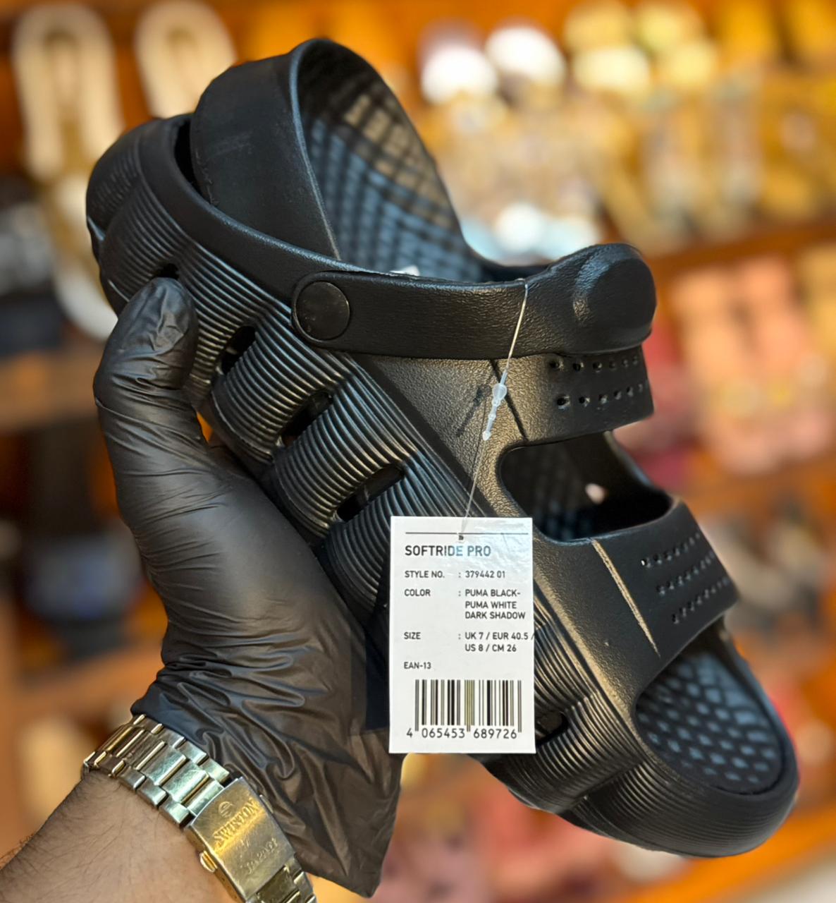 Therapy massage clogs