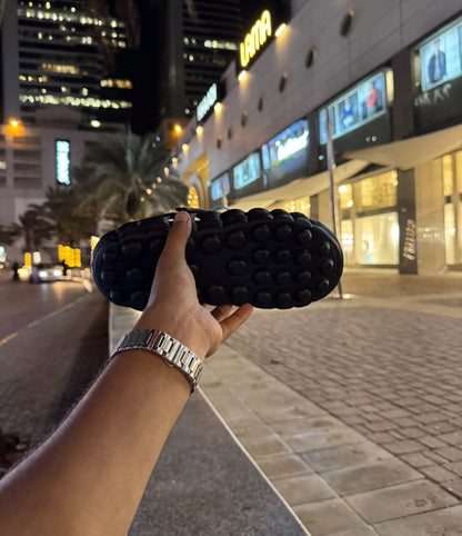 Therapy massage clogs